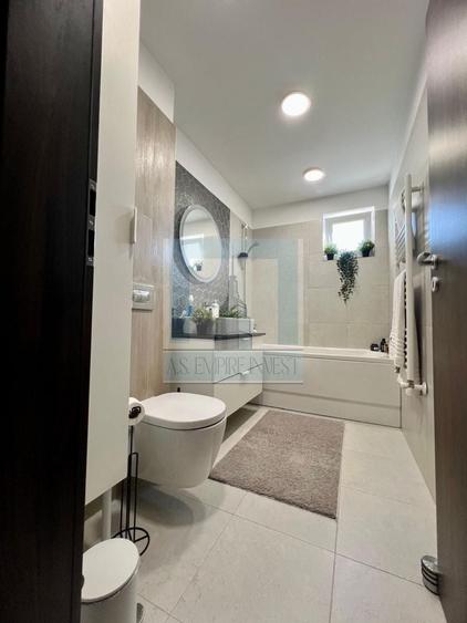 Apartament cu 2 camere decomandat în Astra