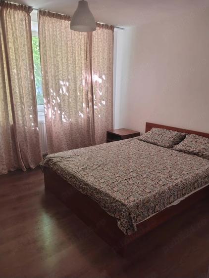 Inchiriez apartament 2 camere zona V uri - 3