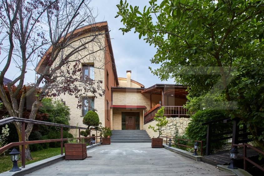 Vila exclusivista de 340 mp utili,Teren 1.400 mp,Jacuzzi & - 18