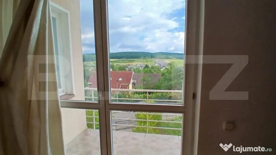 Vila de vanzare, 300 mp, zona Livezeni - 7
