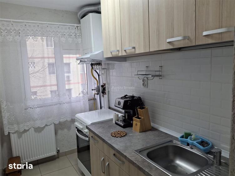 Apartament cu 3 camere în Micro III