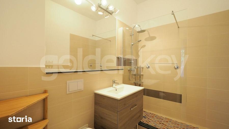 Apartament cu 3 camere, mobilat în Aviației