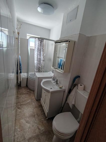 Apartament cu 2 camere semidecomandat în Dristor