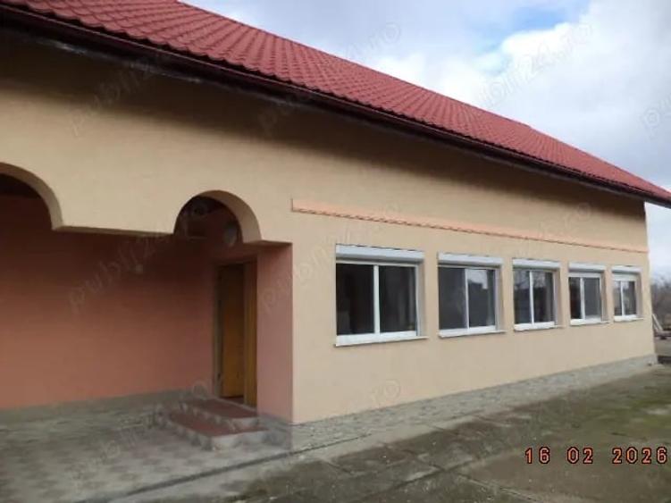 Casă cu Teren 1756 Mp în Vest