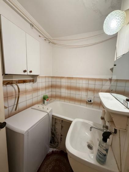 Garsonieră decomandată, mobilată în Burdujeni