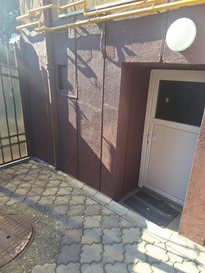 Spațiu comercial, de 50 mp, în Gruia