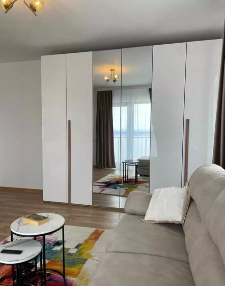 Apartament cu 2 camere decomandat, mobilat în Cristian