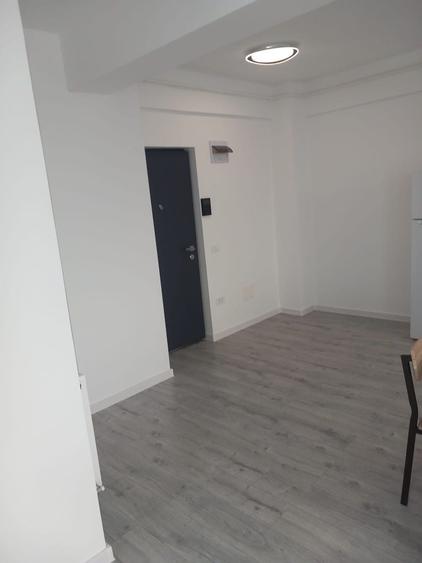Apartament cu 3 camere în Lunca Cetățuii