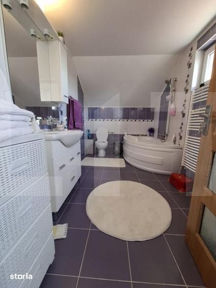 Casă cu 8 camere cu Teren 4600 Mp în Vlădeni