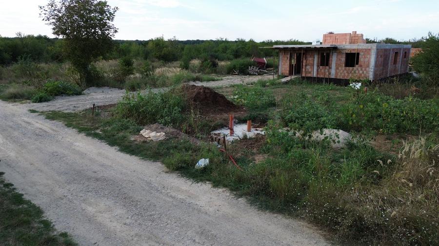 Casă individuală cu 4 camere cu Teren 500 Mp în Tâncăbești
