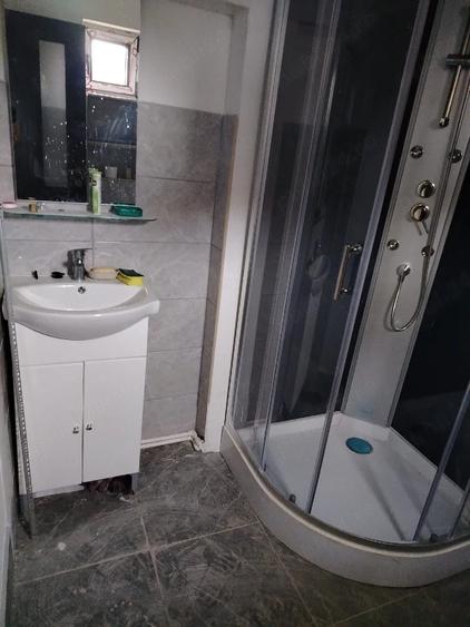 Casă cu 3 camere cu Teren 940 Mp în Central