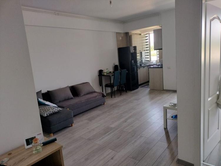Vand apartament 2 camere tip studio - 1