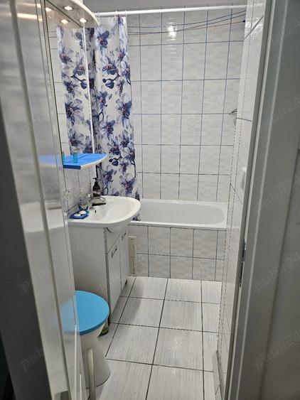 Apartament cu 2 camere decomandat în Berceni