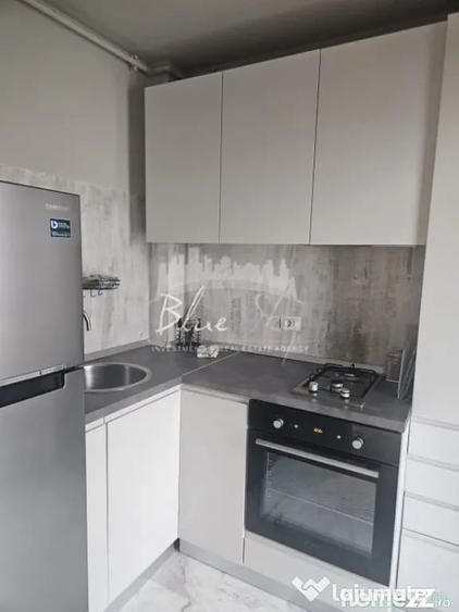 Apartament cu 2 camere decomandat în Delfinariu