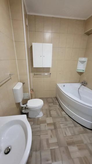Apartament cu 2 camere decomandat în City Park Mall