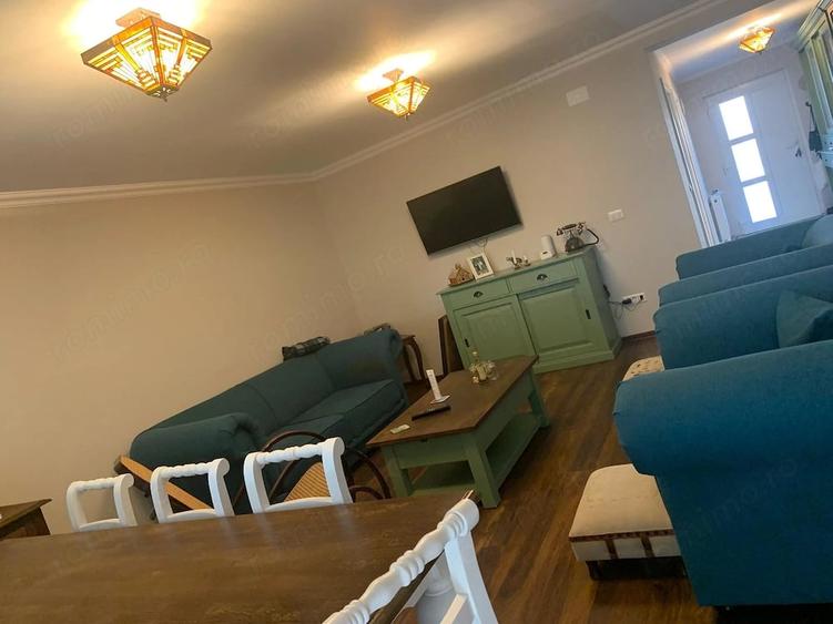 Casă cu Teren 250 Mp în Central