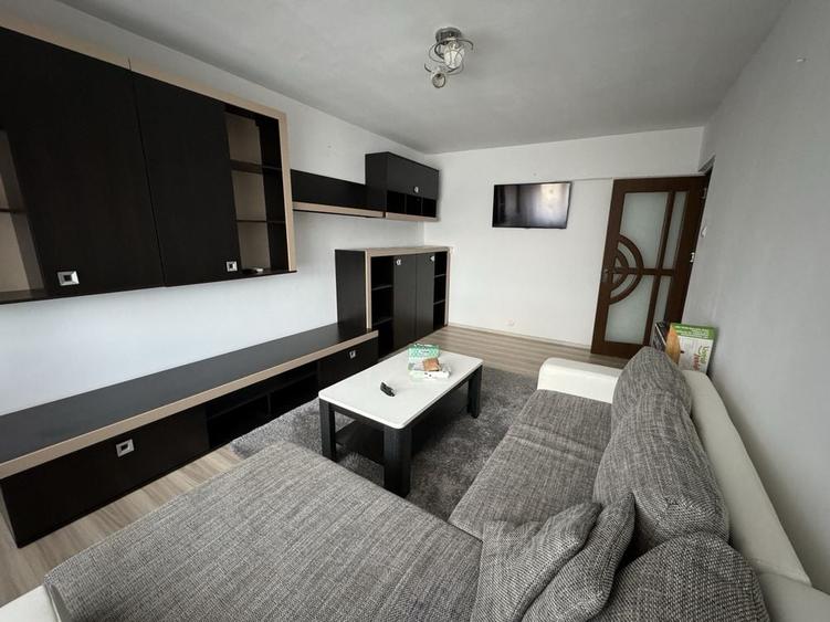 Disponibil de la 1 iulie. Apartament de inchiriat 2 camere - 6