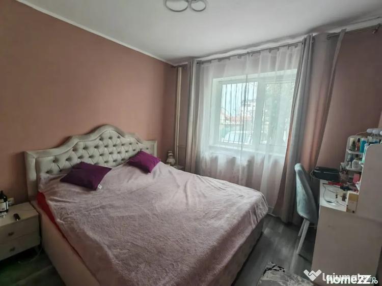 Apartament cu 2 camere semidecomandat în Casa de Cultură