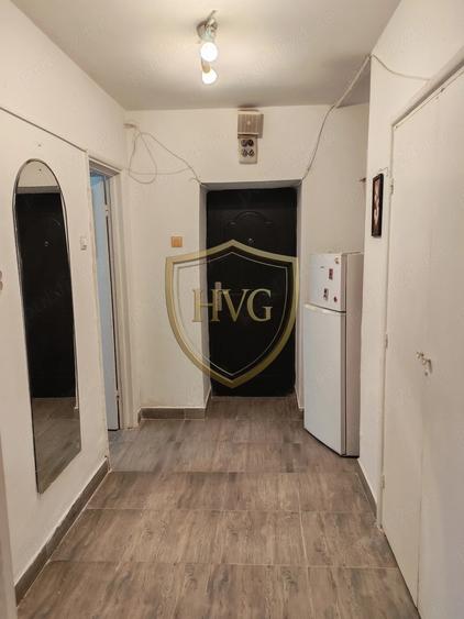 Garsonieră decomandată, mobilată în Dristor
