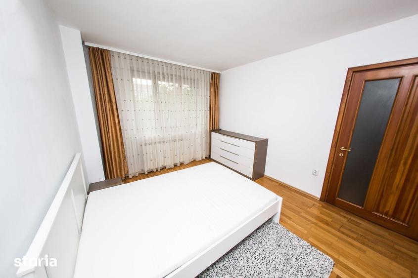 Apartament cu 3 camere decomandat în Gara de Nord
