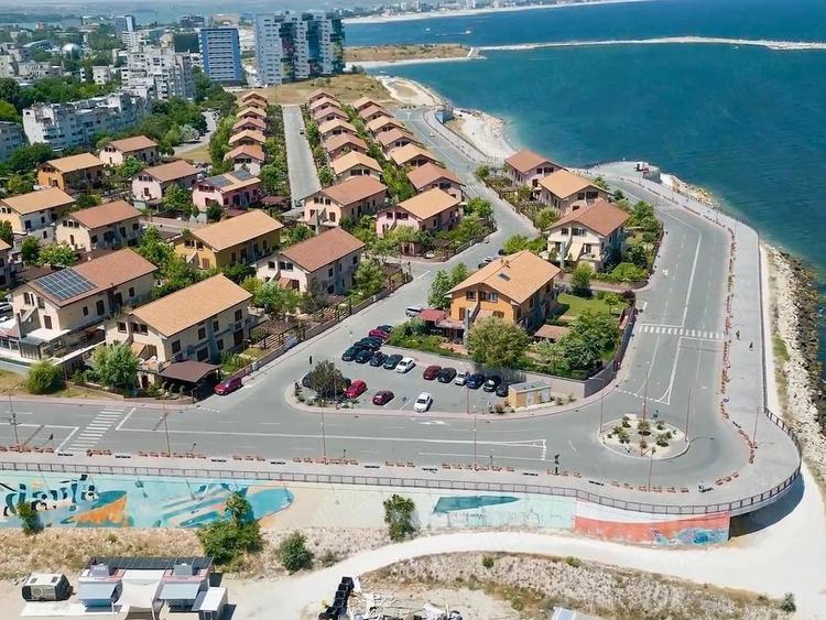 Casă cu 1 camere cu Teren 674 Mp în Faleza Nord