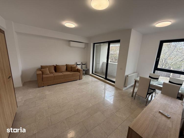 Apartament cu 3 camere decomandat, mobilat în Tomis Plus