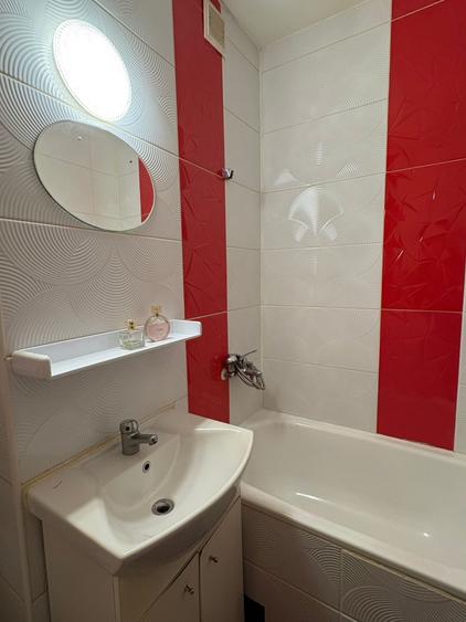Apartament cu 2 camere semidecomandat, mobilat în Mureșeni