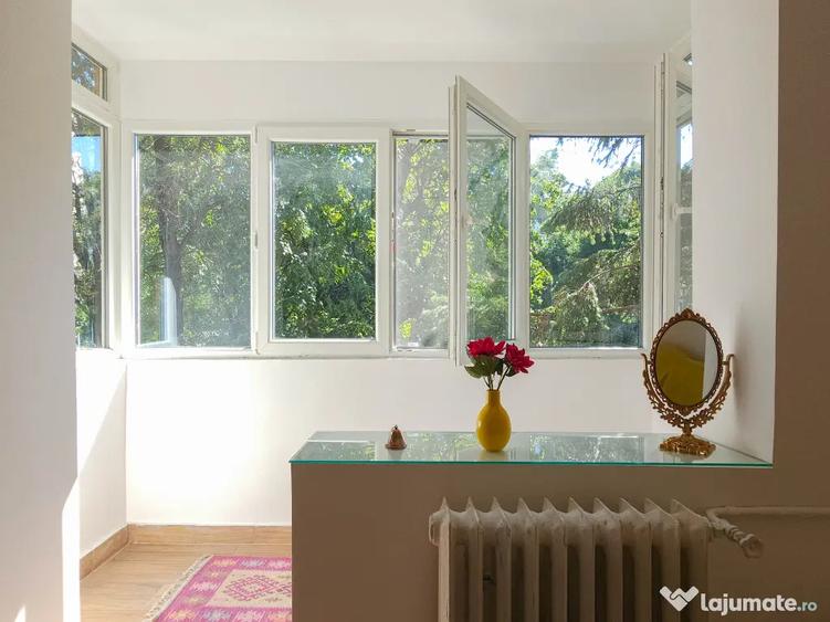 Apartament cu 2 camere semidecomandat în Central