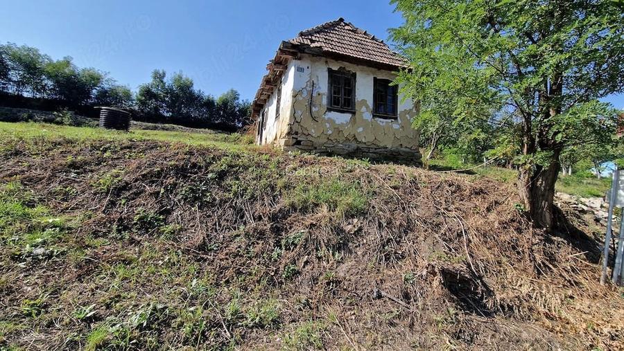 Teren de vanzare in localitatea Sandulesti, jud. Cluj