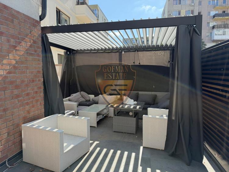 Apartament cu 5 camere decomandat, mobilat în Tomis Plus
