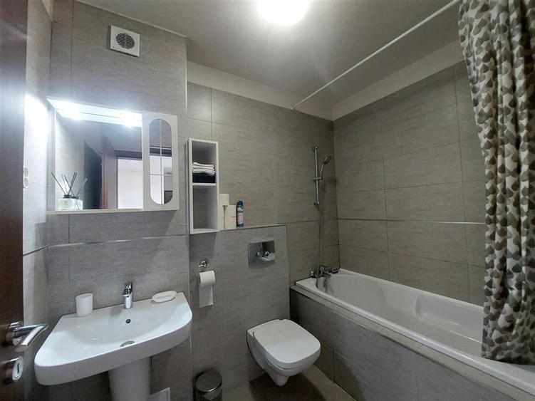 Apartament cu 2 camere decomandat, mobilat în Bună Ziua