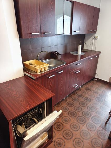 Apartament cu 2 camere decomandat în Mărășești