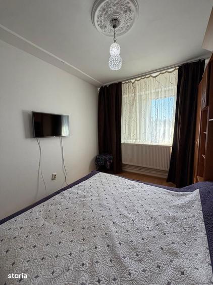 Apartament cu 2 camere semidecomandat, mobilat în Central