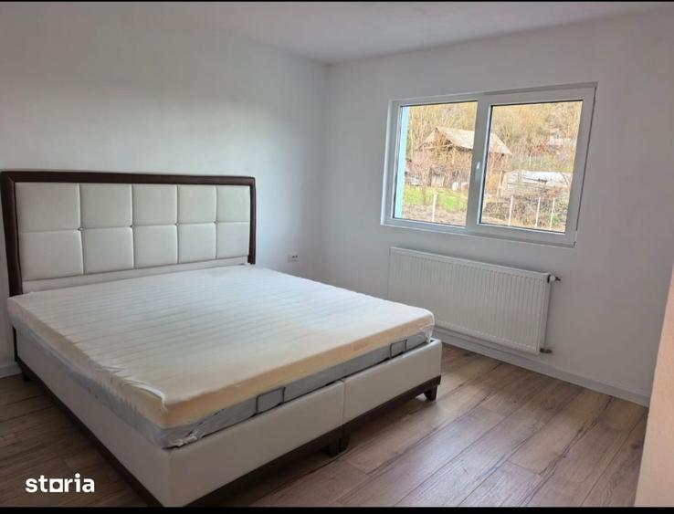 Casă cu 3 camere cu Teren 600 Mp în Central
