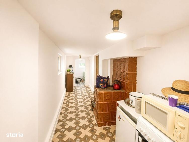 Casă cu 3 camere cu Teren 4200 Mp în Copou