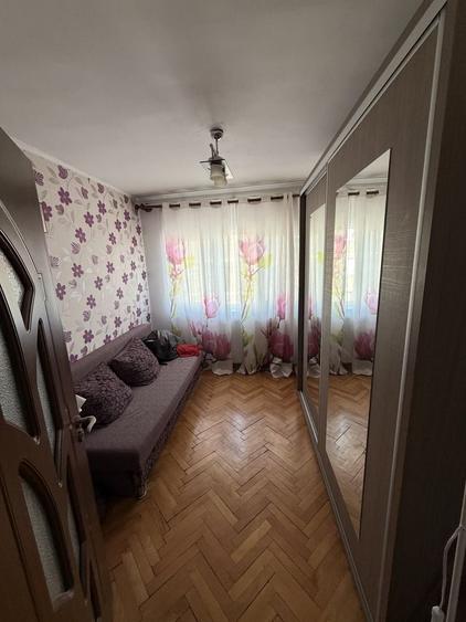 Apartament cu 4 camere în Central