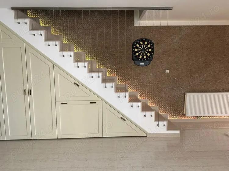 Casă cu 4 camere cu Teren 395 Mp în Central