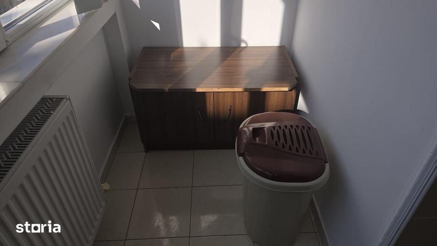 Apartament cu 2 camere decomandat în Liliacului