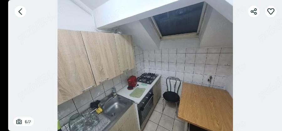 Garsonieră decomandată în Central