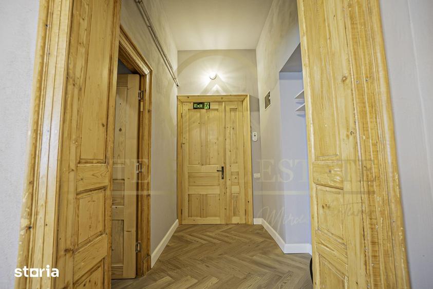 Apartament cu 5 camere în Central