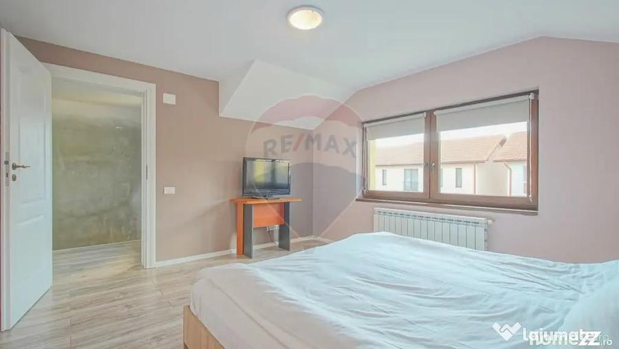 Casă cu 4 camere cu Teren 534 Mp în IAR