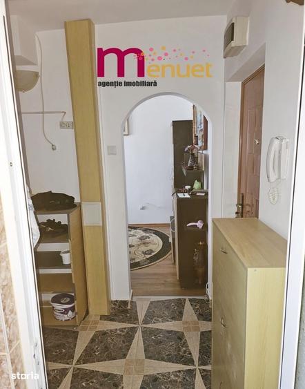Apartament 2 camere,zona Big,etaj 2 - 1