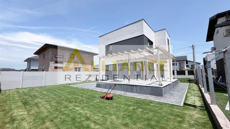Casă individuală cu 5 camere cu Canalizare în Berceni