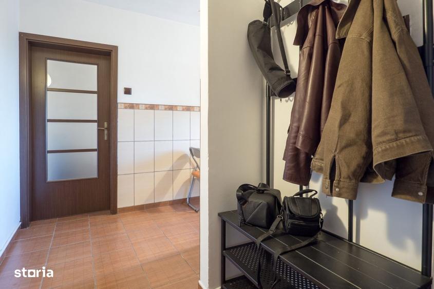 Apartament cu 2 camere, mobilat în Eroii Revoluției