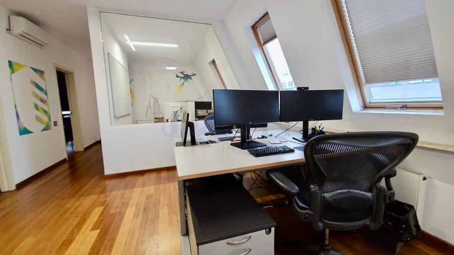 Apartament cu 6 camere semidecomandat în Dorobanți
