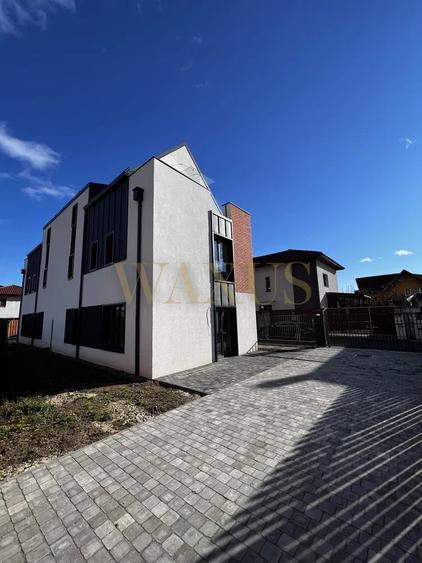 Duplex cu 5 camere cu Canalizare în Someșeni