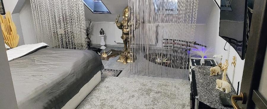 Apartament cu 3 camere decomandat în Ștrand