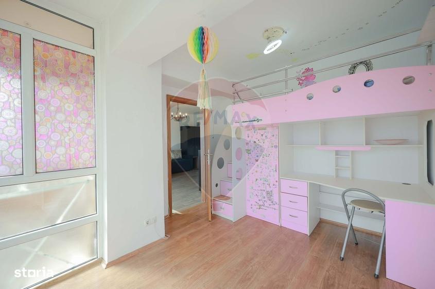 Apartament cu 3 camere, mobilat în Central