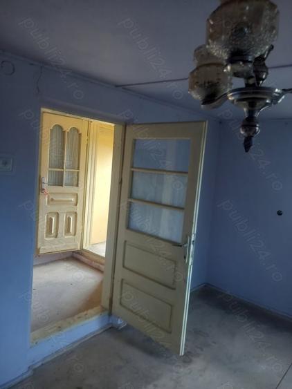 Casă cu 4 camere în Săpoca