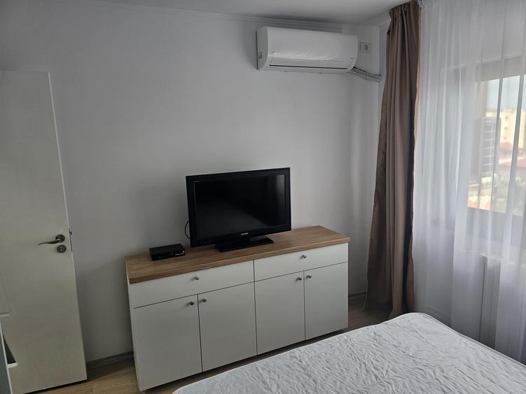 Apartament cu 2 camere decomandat în Faleza Nord
